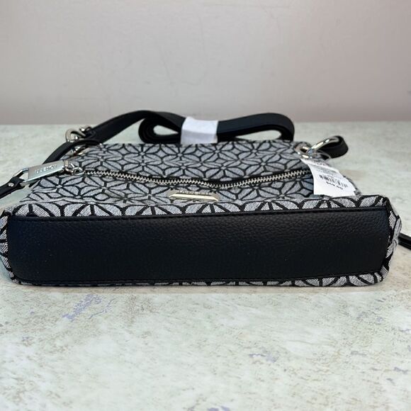 Rosetti Beautiful Crossbody Geometric Pattern NWT - Picture 2 of 7